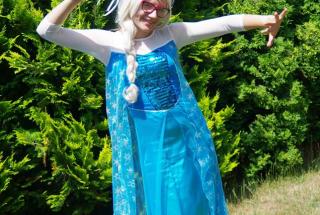 Elza z Krainy Lodu - animator dla dzieci animator zabaw dla dzieci Elza z Krainy Lodu, animator elza z krainy z lodu